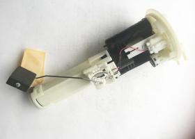SANTANA 15100-81A02 - C/BOMBA COMBUSTIBLE/YR7 GAS