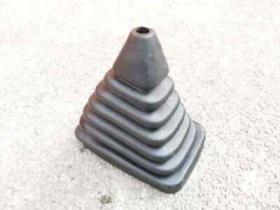 SANTANA 28138-81A01-5PK - GUARDAPOLVO N3(NEG.)