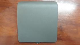 SANTANA 76214-81A00-T01 - TAPA,GUARNECIDO