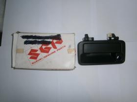 SANTANA 82820-60A10-5PK - MANETA EXTERIOR IZQUIERDA EN NEGRO