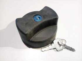 LAND ROVER RTC4740 - TAPÓN COMBUSTIBLE NEGRO