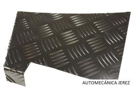 LAND ROVER LR77B - ANGULO PROTECCION TRASERA NEGRO 2 MM